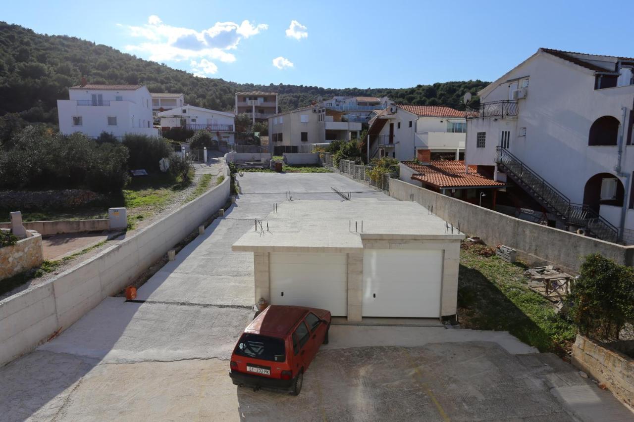 Apartments By The Sea Slatine, Ciovo - 14541 Extérieur photo