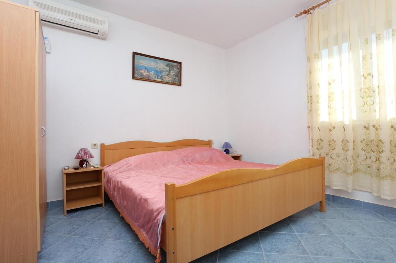 Apartments By The Sea Slatine, Ciovo - 14541 Extérieur photo