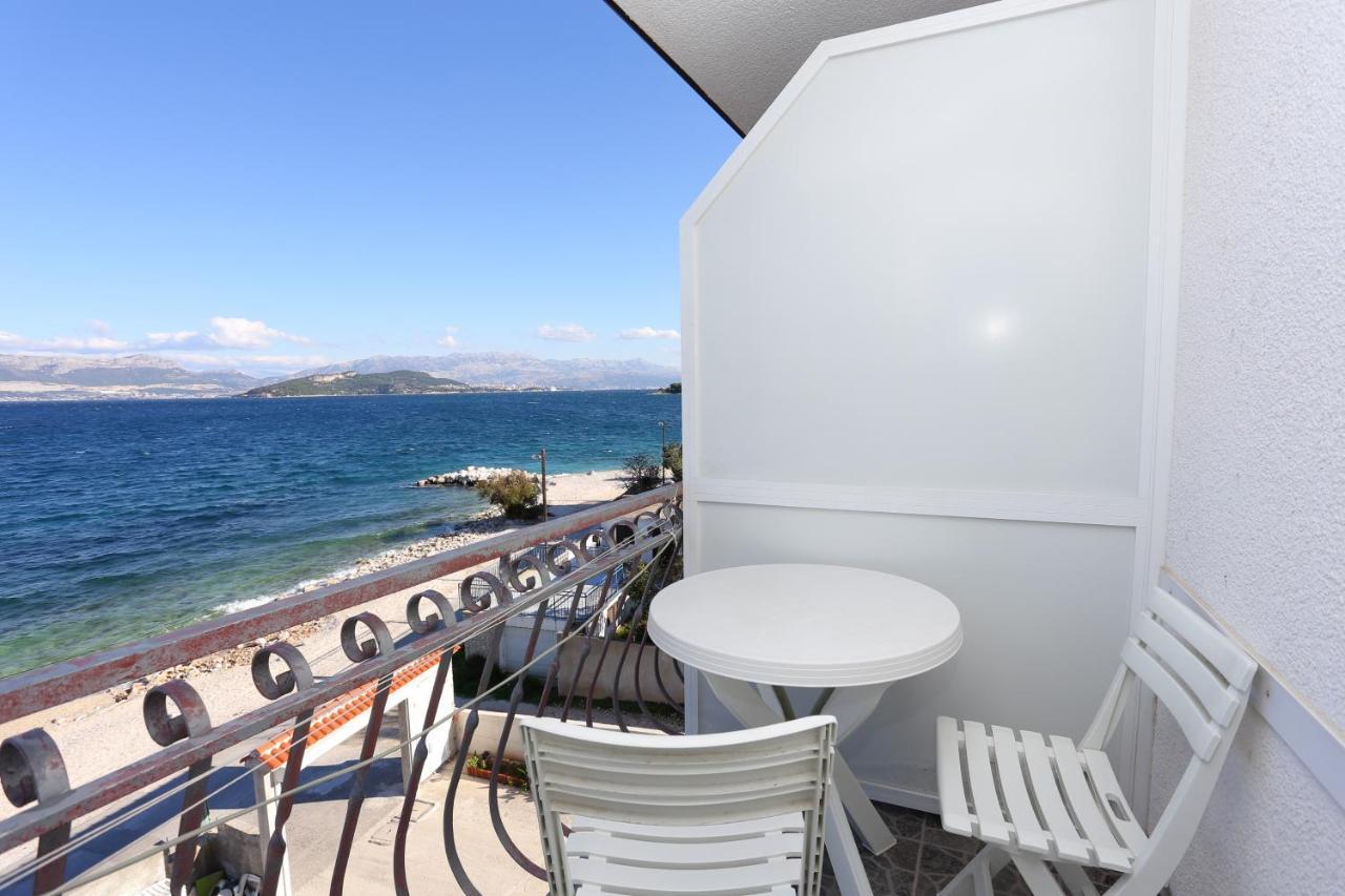 Apartments By The Sea Slatine, Ciovo - 14541 Extérieur photo